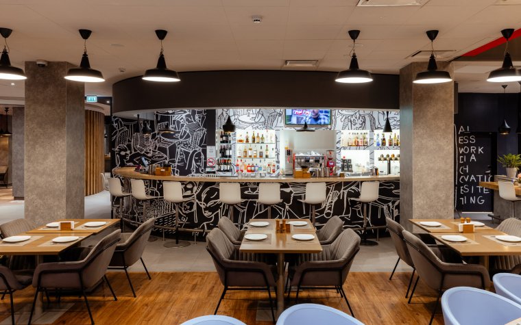 Ibis kitchen